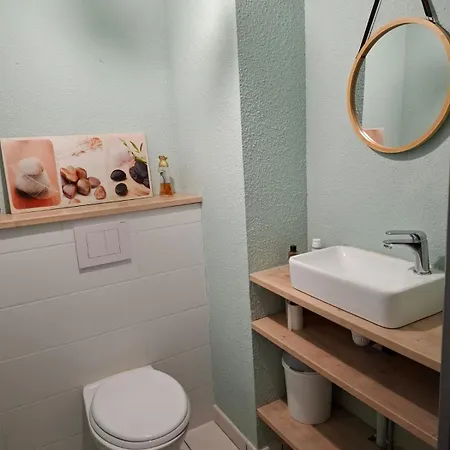 Joli Appt La Perouse, 2 Chbres, Centre Ville, Jardin *