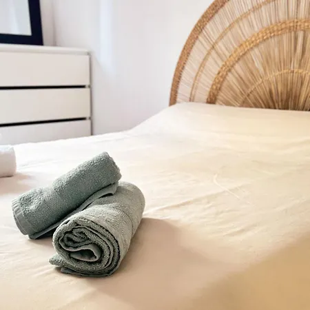 Joli Appt La Perouse, 2 Chbres, Centre Ville, Jardin