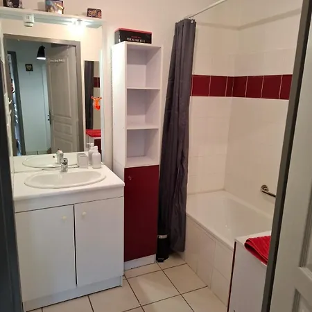 Joli Appt La Perouse, 2 Chbres, Centre Ville, Jardin Καστρ