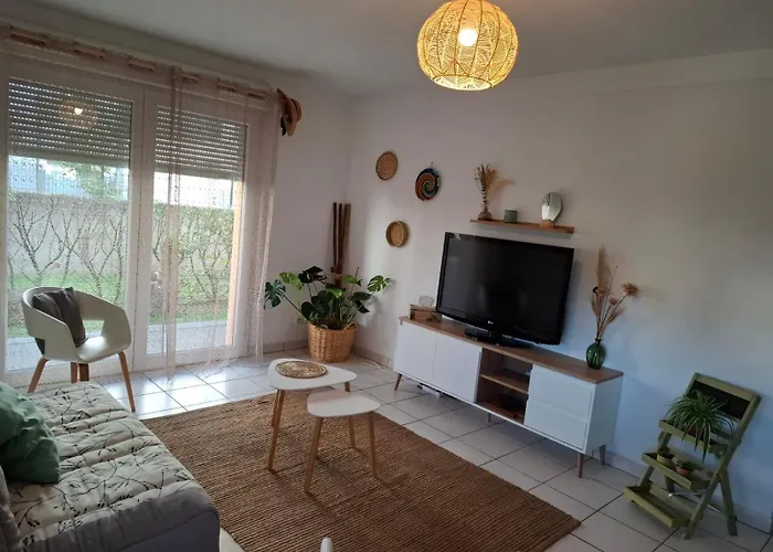 Joli Appt La Perouse, 2 Chbres, Centre Ville, Jardin Διαμέρισμα *